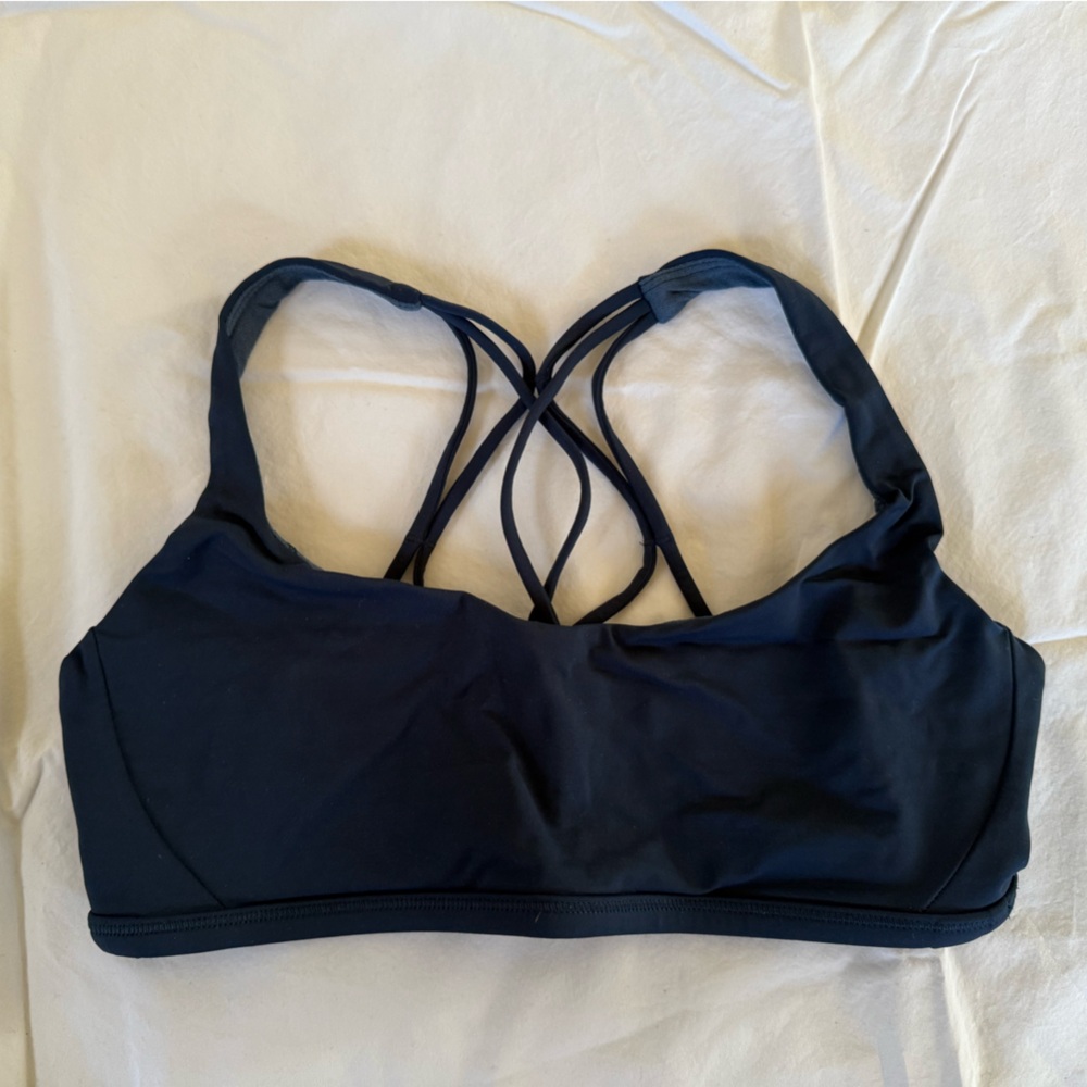 Lululemon Free To Be Sports Bra